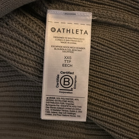 Athleta Escapade Mock Neck Bomber XXS - Picture 3 of 3